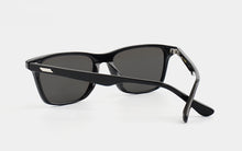 Load image into Gallery viewer, Horn LUK