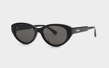 Load image into Gallery viewer, Horn XO