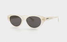 Load image into Gallery viewer, Horn XO