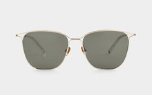 Load image into Gallery viewer, Kissing JUO