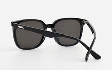 Load image into Gallery viewer, Horn LEDIN