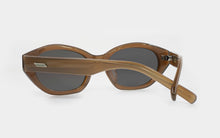 Load image into Gallery viewer, Horn D.K