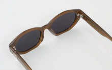 Load image into Gallery viewer, Horn D.K