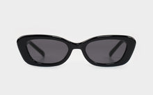 Load image into Gallery viewer, Horn LAB