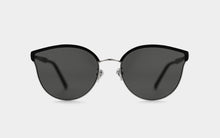 Load image into Gallery viewer, Kissing HUSH