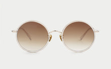 Load image into Gallery viewer, Kissing LATE