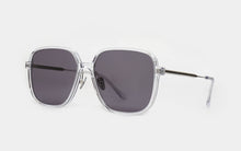 Load image into Gallery viewer, Kissing LULU