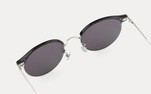 Load image into Gallery viewer, Cardinal LEO