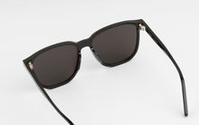 Load image into Gallery viewer, Horn NAME