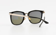 Load image into Gallery viewer, Betta KERU