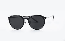 Load image into Gallery viewer, Kissing HACE