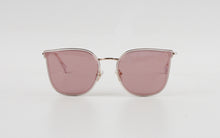 Load image into Gallery viewer, Kissing SUPEN