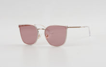 Load image into Gallery viewer, Kissing SUPEN