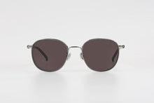 Load image into Gallery viewer, Kissing MARTE