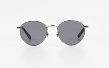 Load image into Gallery viewer, Kissing FRAN L.size