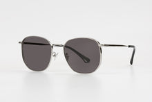 Load image into Gallery viewer, Kissing BANT