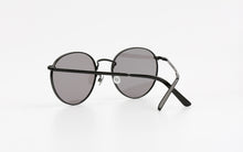 Load image into Gallery viewer, Kissing FRAN M.size