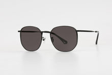 Load image into Gallery viewer, Kissing BANT