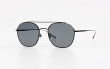 Load image into Gallery viewer, Kissing IRENE