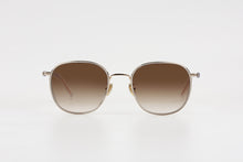 Load image into Gallery viewer, Kissing MARTE