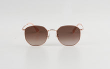 Load image into Gallery viewer, Kissing BANT