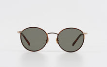 Load image into Gallery viewer, Kissing BELLA