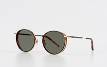 Load image into Gallery viewer, Kissing BELLA