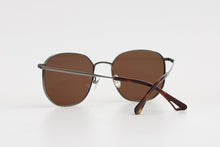 Load image into Gallery viewer, Kissing BANT