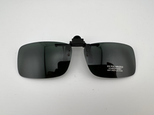 Load image into Gallery viewer, CLIP ON
