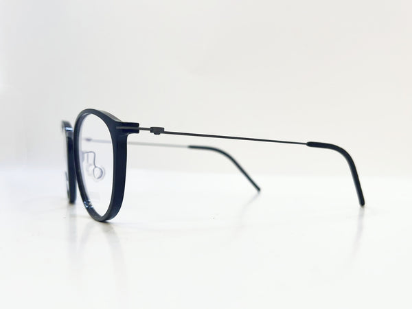 PV-B143( no case)